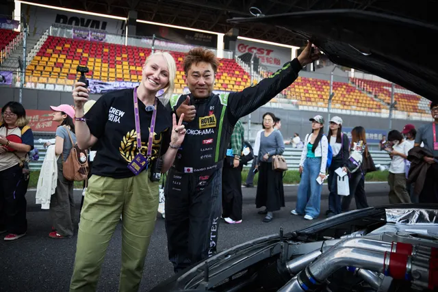 排位赛 & 车手签名会 & Car Show (周六)