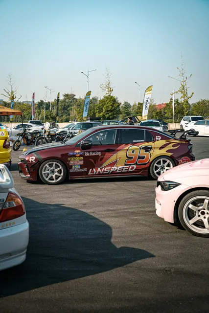CARSVISION