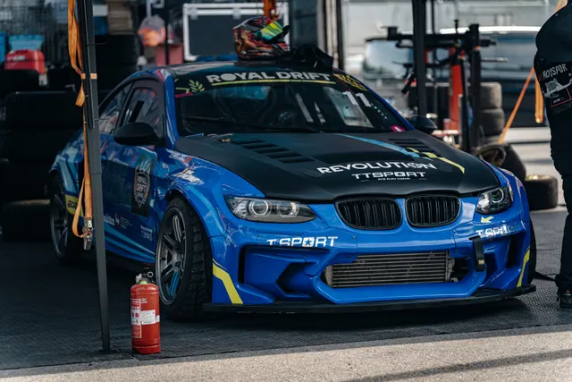 CARSVISION