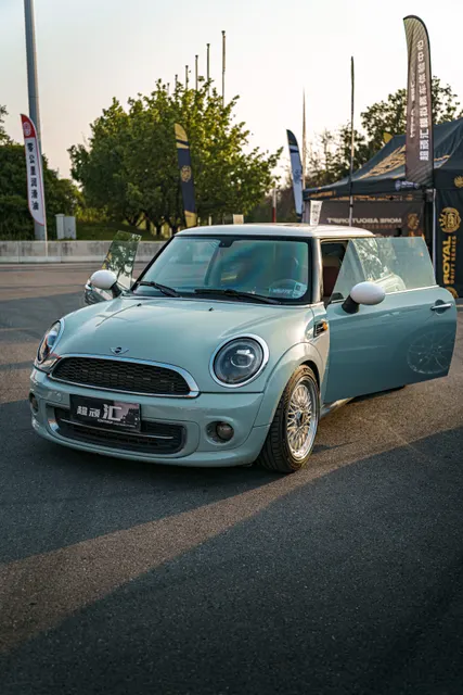 CARSVISION