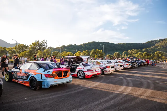 Round 3 RoyalDS 2026 - Saturday - Qualifying & Royal Car Show & Autograph Session
