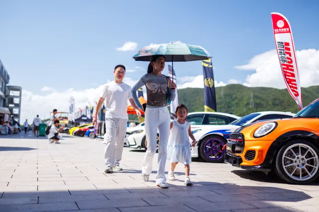 Round 3 RoyalDS 2026 - Saturday - Qualifying & Royal Car Show & Autograph Session