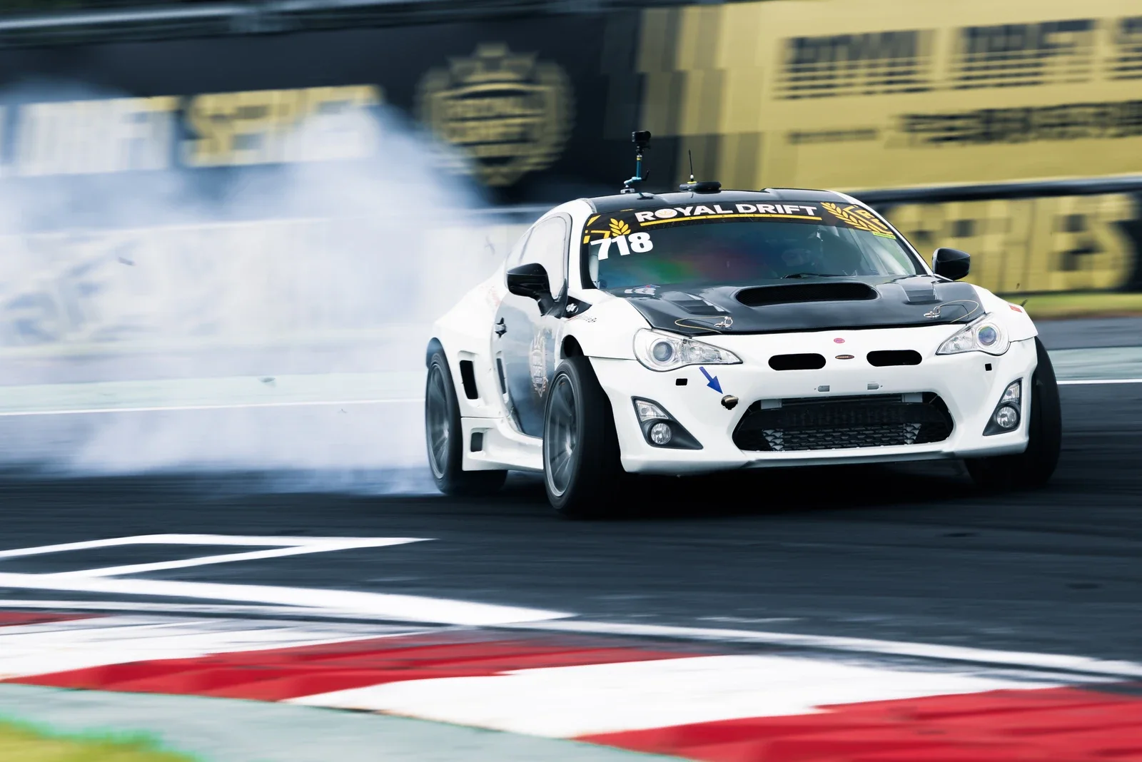 TOYOTA GT86 ZN6 - 1