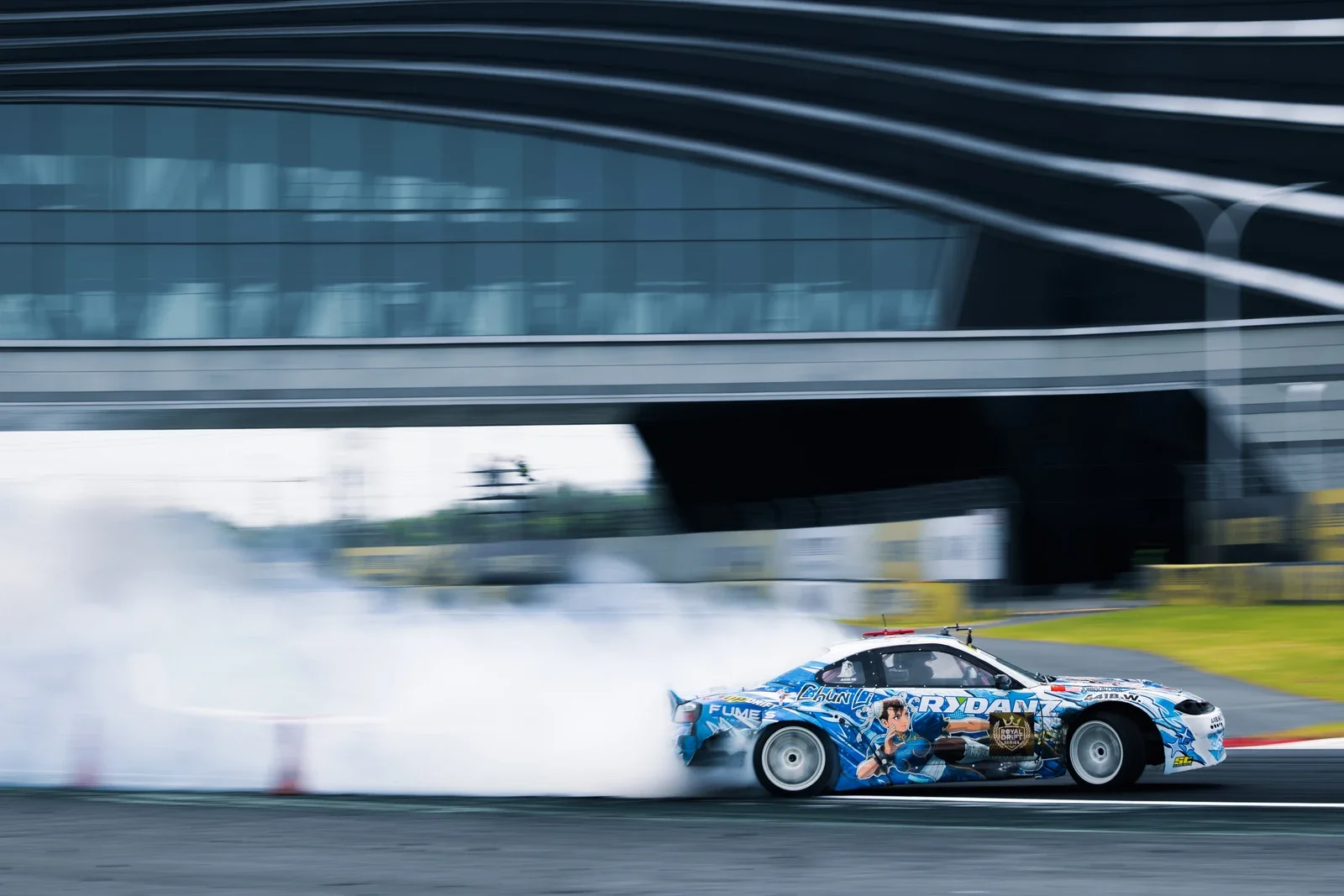 NISSAN SILVIA S15 - 4