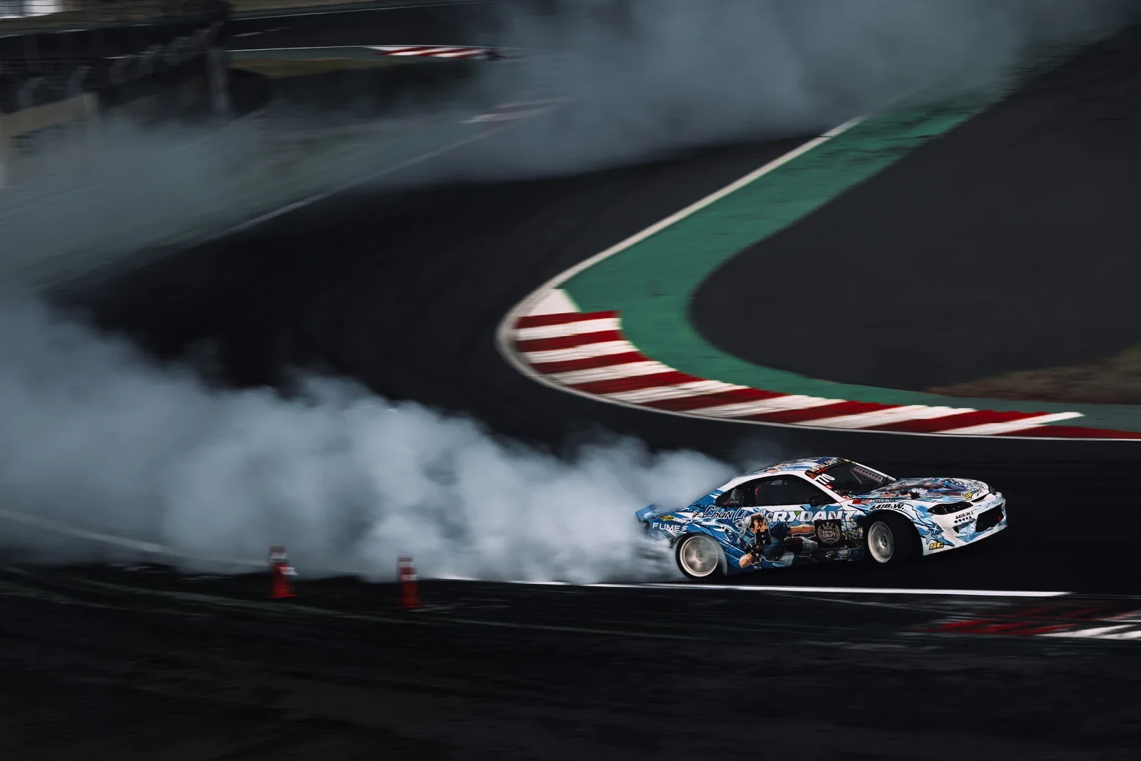 NISSAN SILVIA S15 - 1
