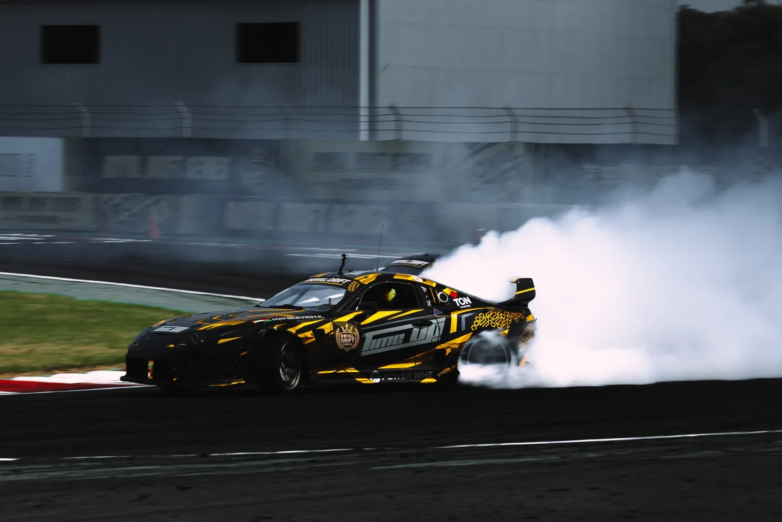 TOYOTA SUPRA JZA80 - 1