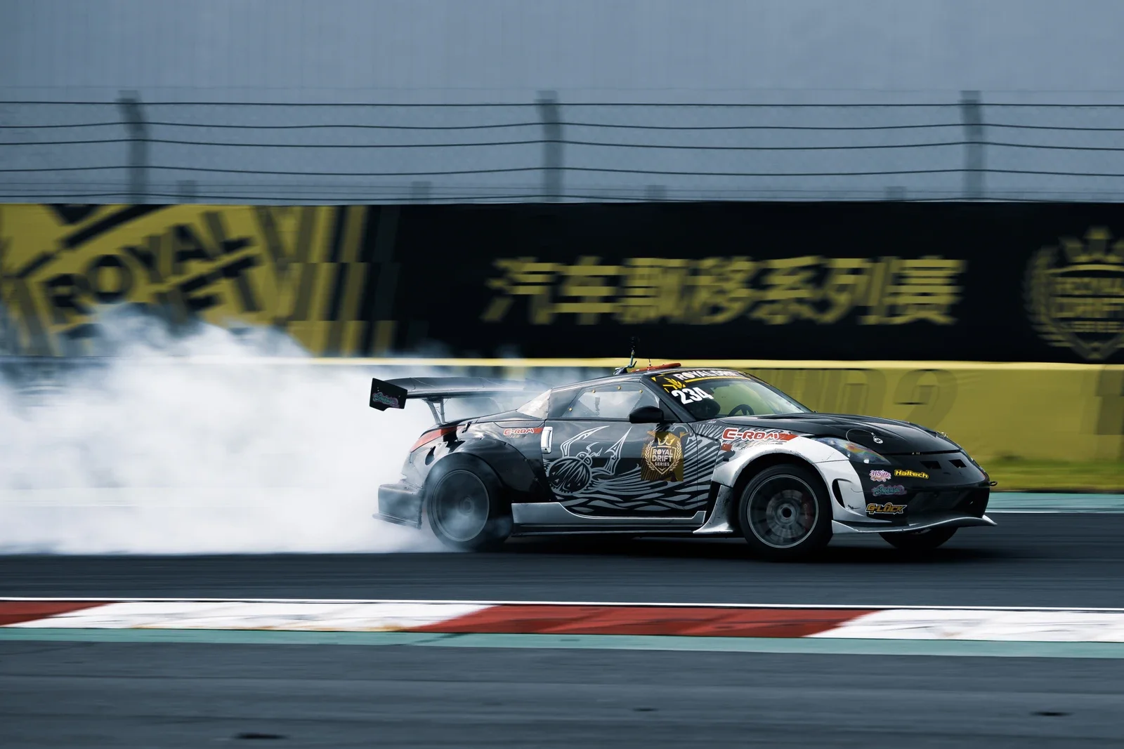 NISSAN 350Z Z33 - 4