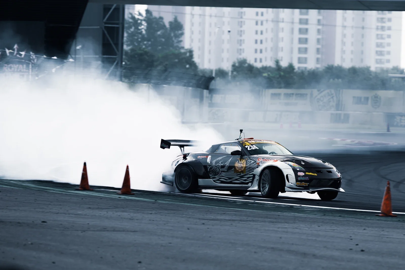 NISSAN 350Z Z33 - 3