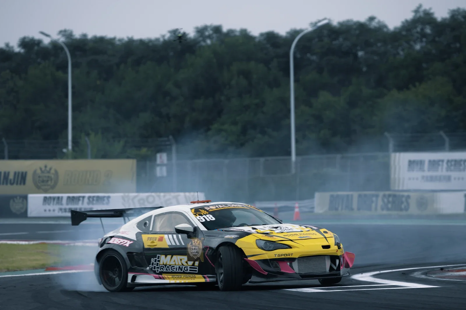TOYOTA GT86 ZN6 - 4