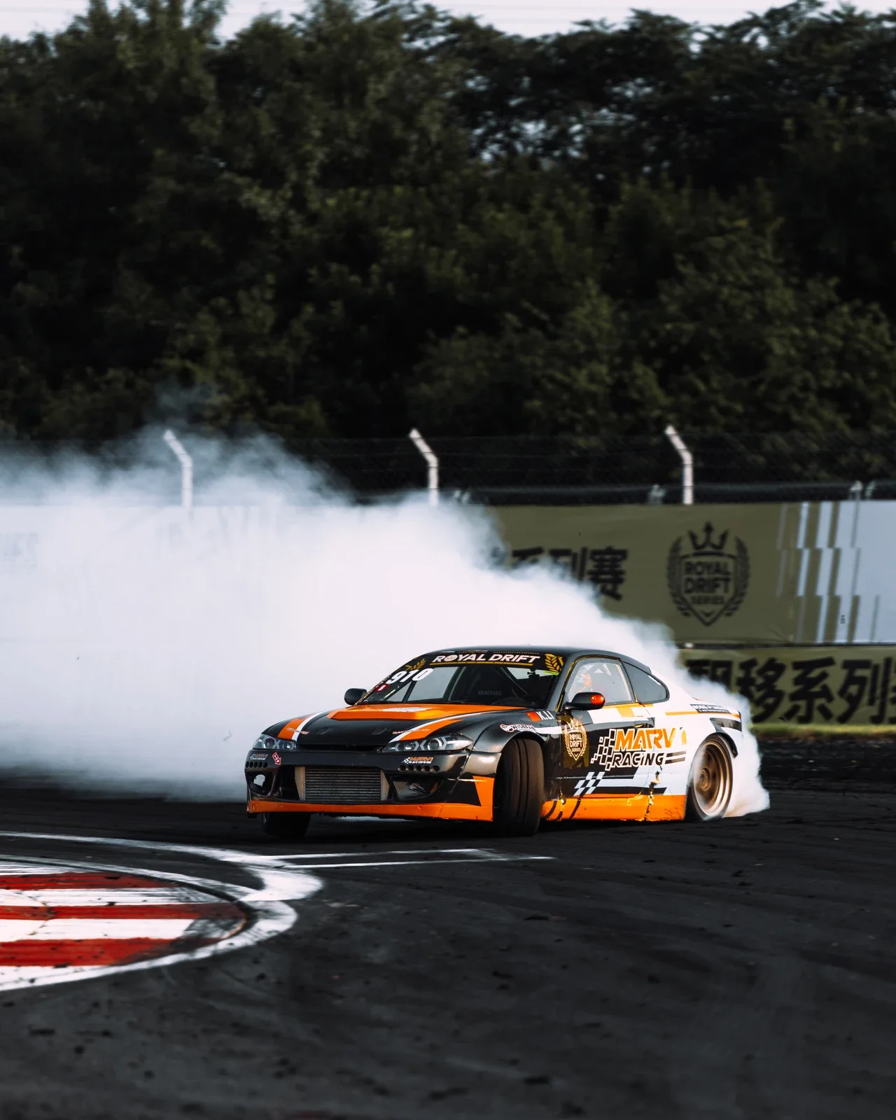 NISSAN SILVIA S15 - 3