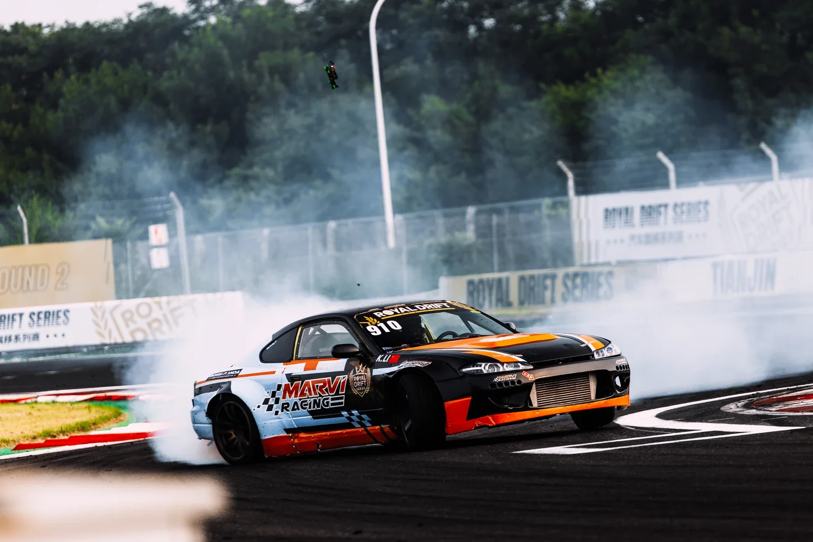 NISSAN SILVIA S15 - 6