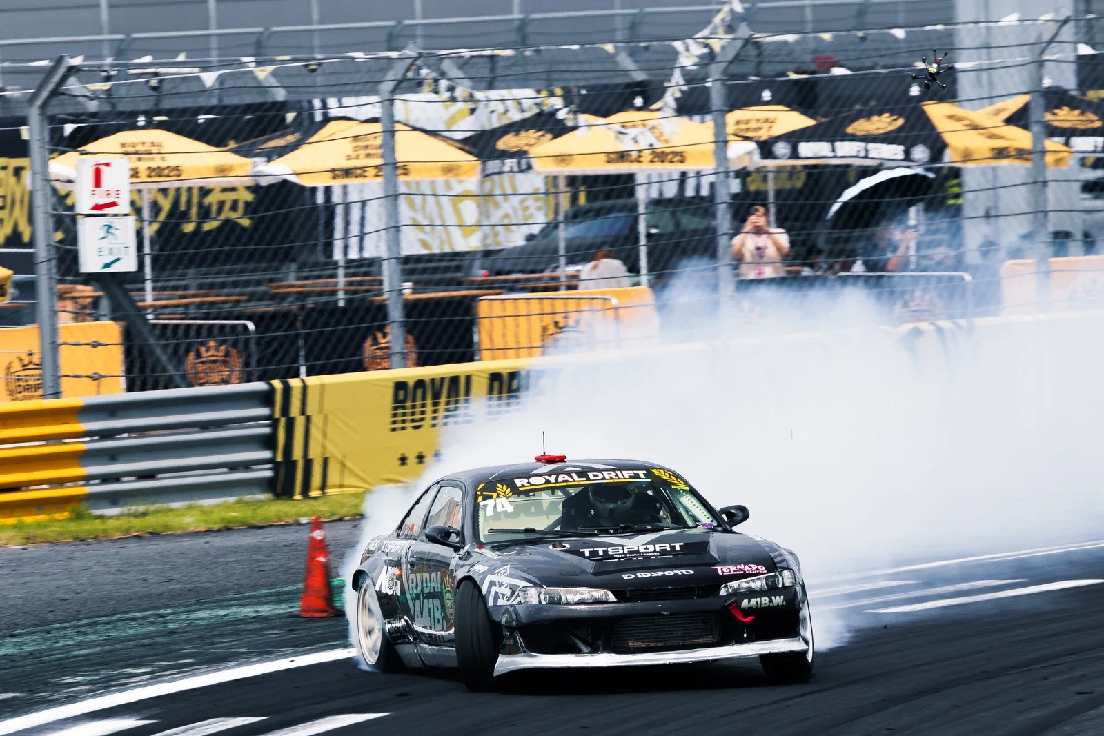 NISSAN SILVIA S14 - 8