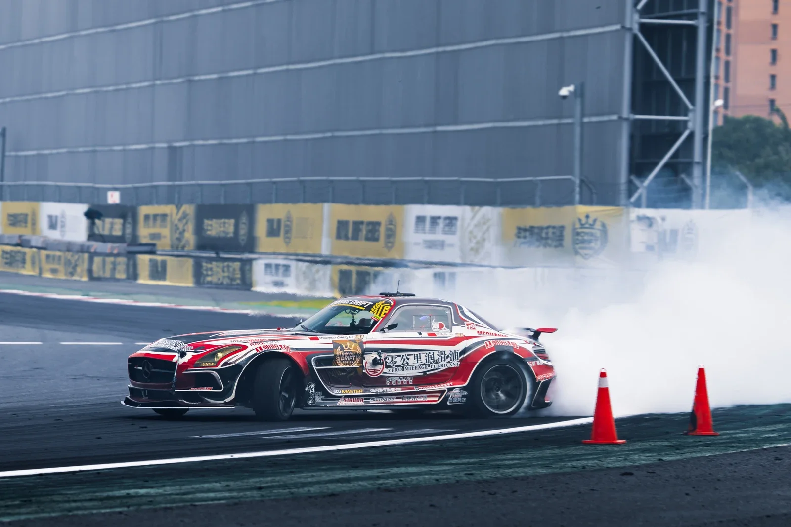 Mercedes-Benz SLS C197 - 2